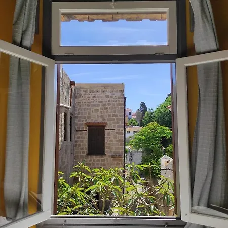 Giulia Βίλα Rhodes City